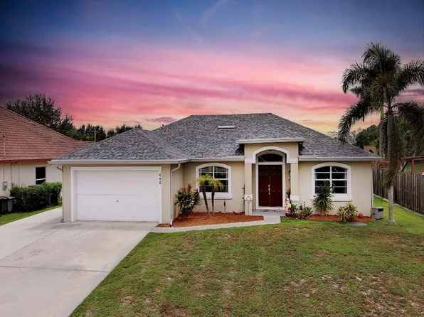 402 SW Jeanne Avenue, Port St Lucie, FL 34953