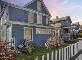 240 Davis Ave, Greenwich, CT 06830