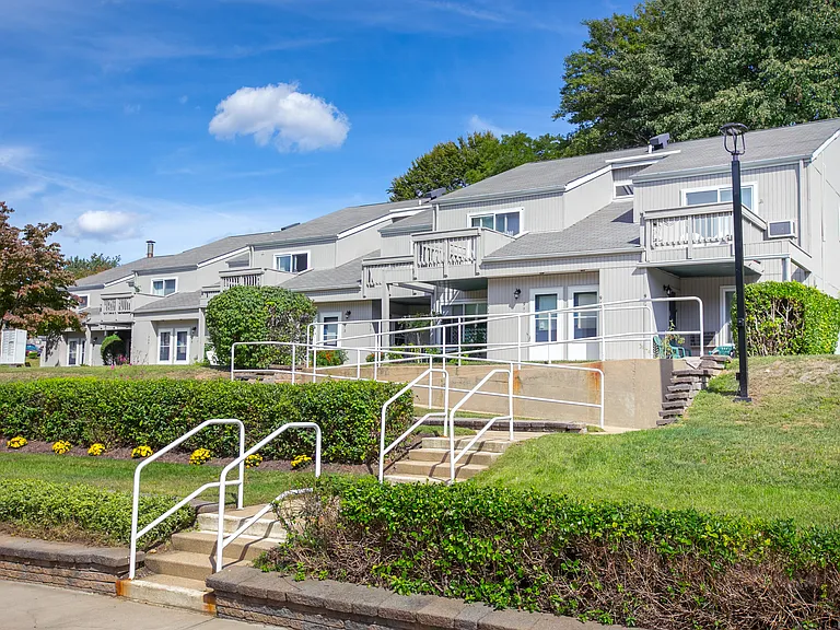 Siena Village (62 Years or Older, Income Limits Restrictions Apply) — Photo 26