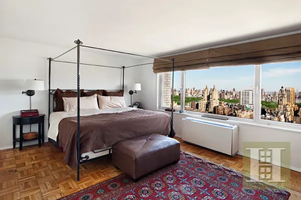 Sold by Halstead Real Estate | media 9