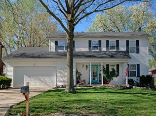 1525 W Field Ave, Ballwin, MO 63011