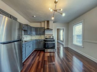 47 Kindergarten St #2, Woonsocket, RI 02895