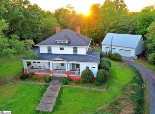 683 Arlington Rd, Greer, SC 29651