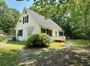 241 Levelfields Ln, Lancaster, VA 22503