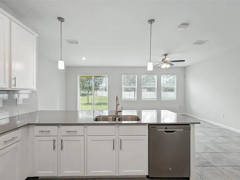9944 Red Eagle Dr — Photo 16