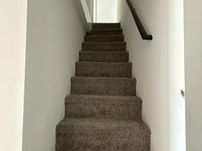 6125 Glenmore Ave #1 — Photo 1