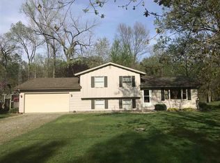 3237 Evergreen St, Rochester, IN 46975