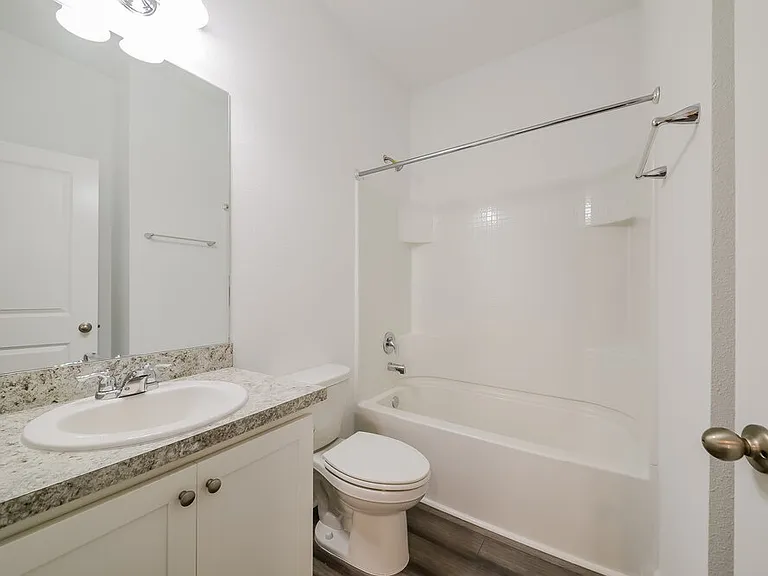996 Ocean Spray Dr — Photo 17