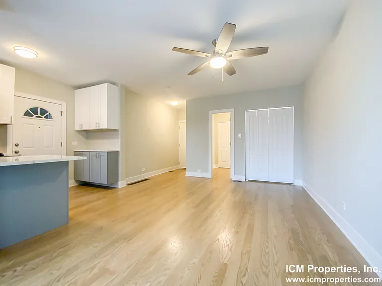 36201B N Marshfield Ave #1B — Photo 4