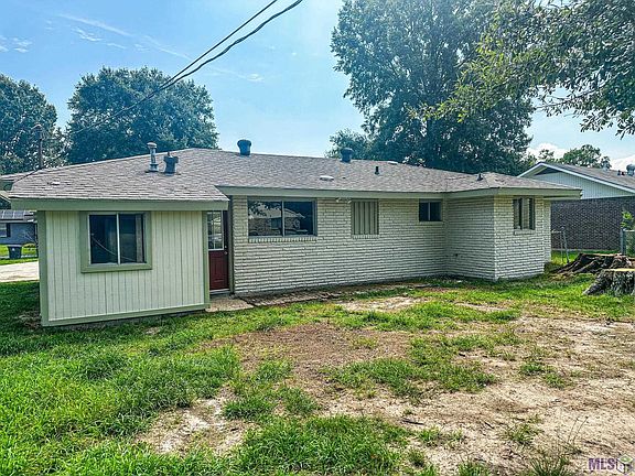 3rd image of 609 Sherron Ave