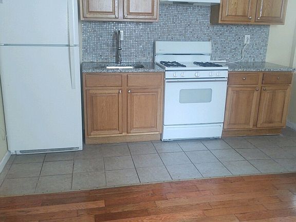 2nd image of 43 S 45th St
