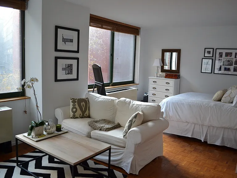 295 Greenwich St #5N — Photo 3