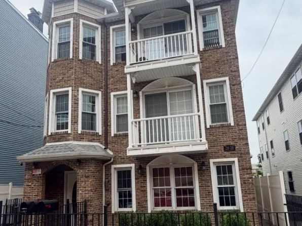 784 Bergen St, Newark City, NJ 07108