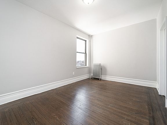 3rd image of 32-15 34th St #4G
