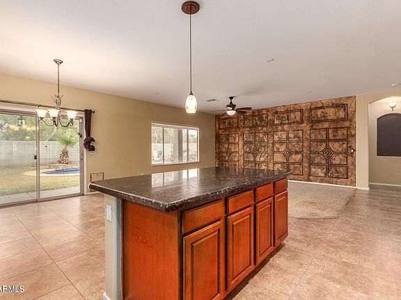 5th image of 6914 W Sophie Ln