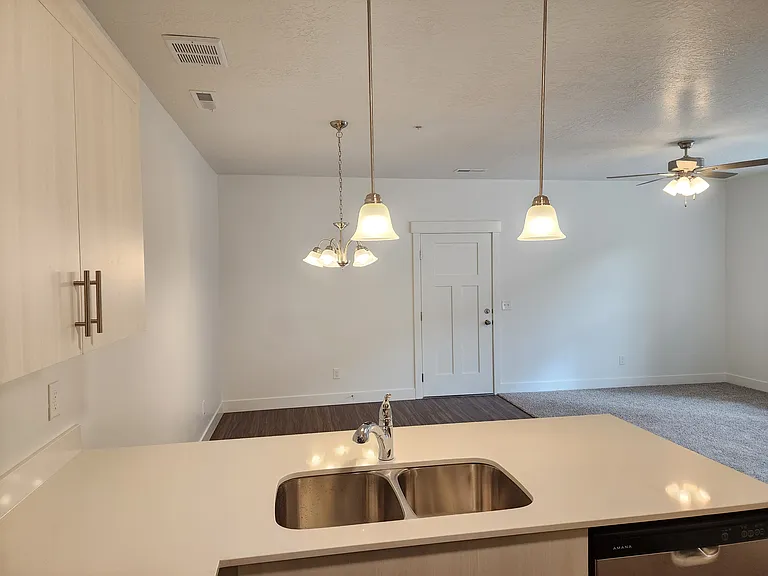 4735 S Alder Dr #F204 — Photo 10