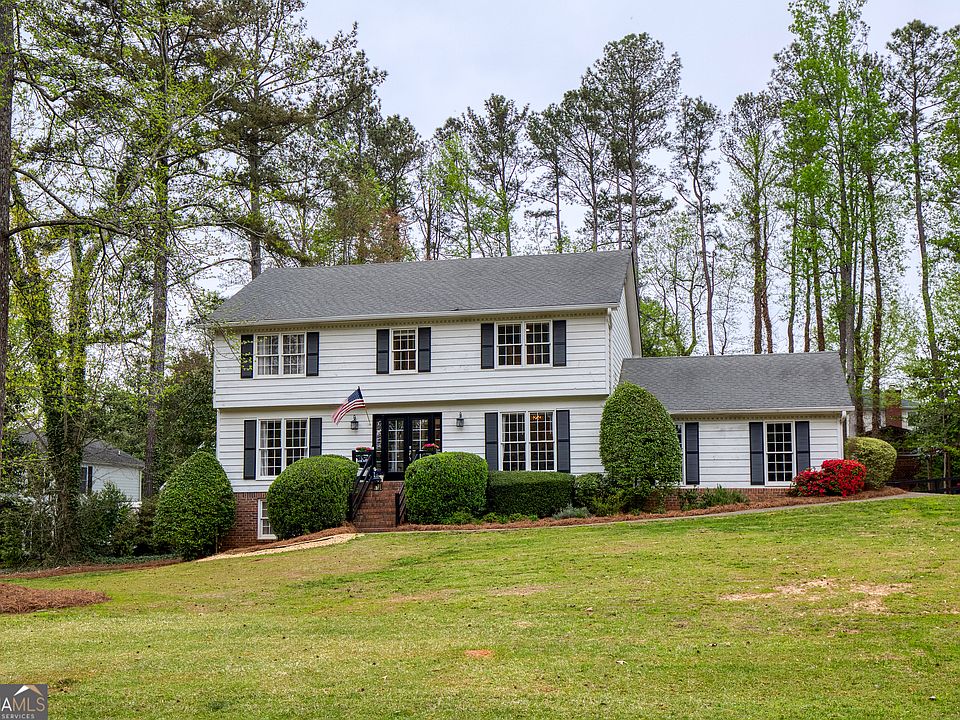 1st image of 240 Pine Brook Way