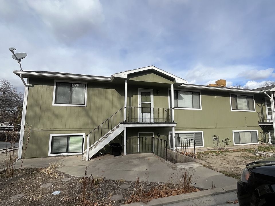 1st image of 108 Park Dr APT 1