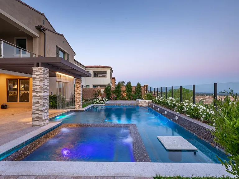 20254 W Bentley Way — Photo 8