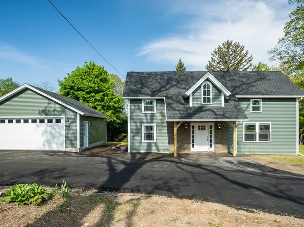 263 Prospect St, East Longmeadow, MA 01028