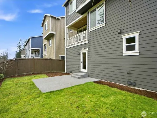 18615 46th Ave SE, Bothell, WA 98012