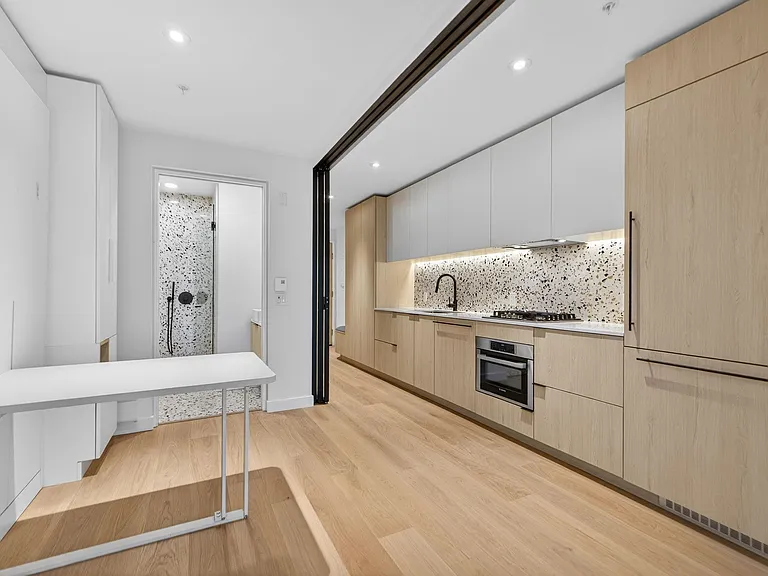2471 Saint George St #424 — Photo 5