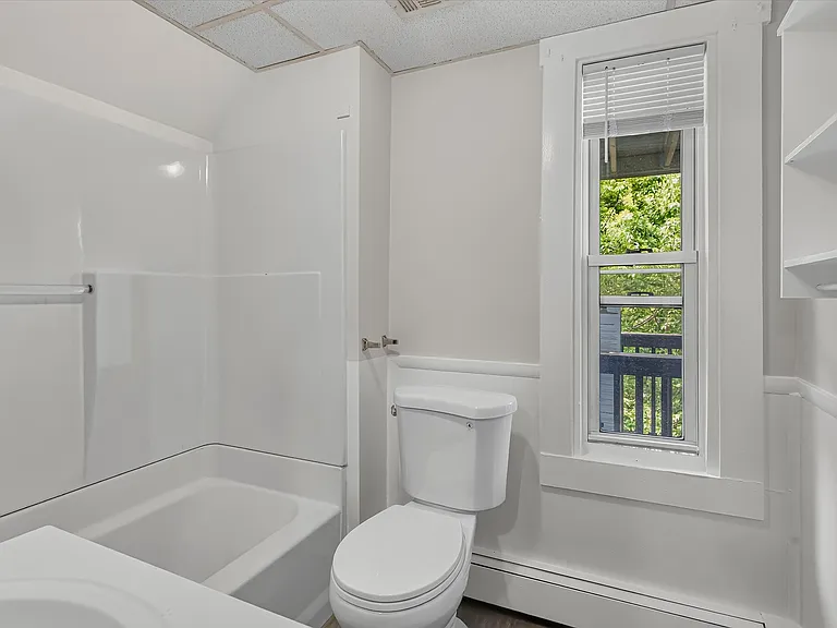 139 Greenwood St #3 — Photo 13
