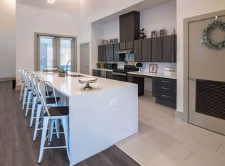 Riverside Place Apartments, Grand Prairie, TX 75050