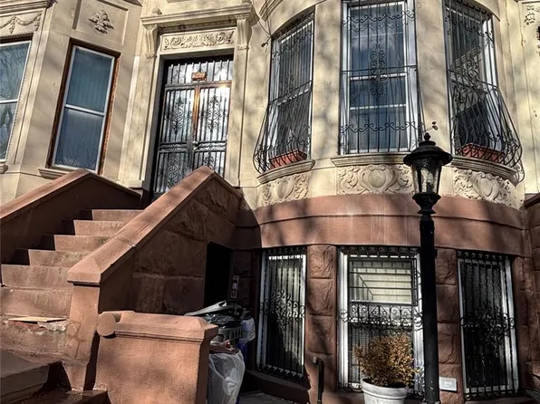 695 Park Place, Brooklyn, NY 11216