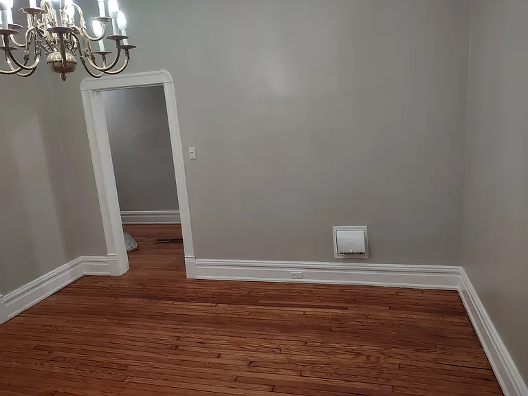 4325 Maryland Ave — Photo 13