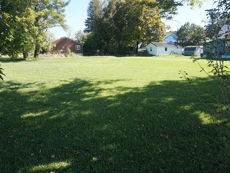 2nd image of Mill Hill Dr