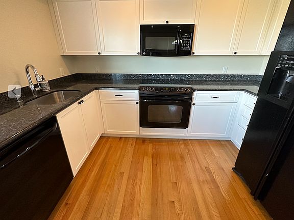 5th image of 2119 Arthur Ave APT 6