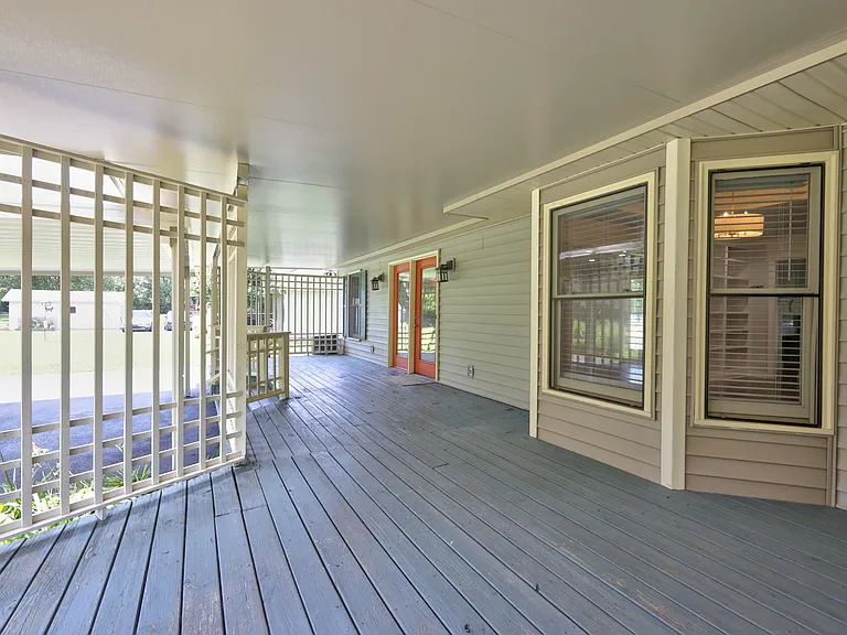 3215 Arthur Dr — Photo 19
