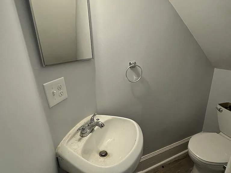38 E Water St #A — Photo 10