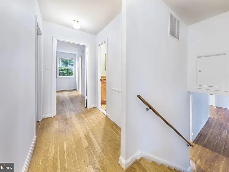 615 Smallwood Rd — Photo 21