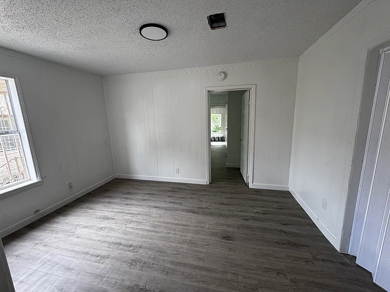 5317 Kilpatrick Ave — Photo 19