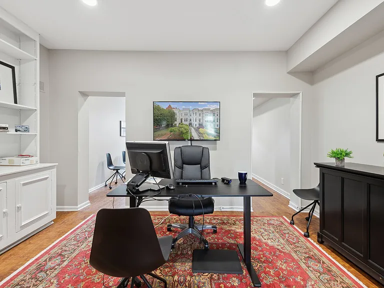 Center office