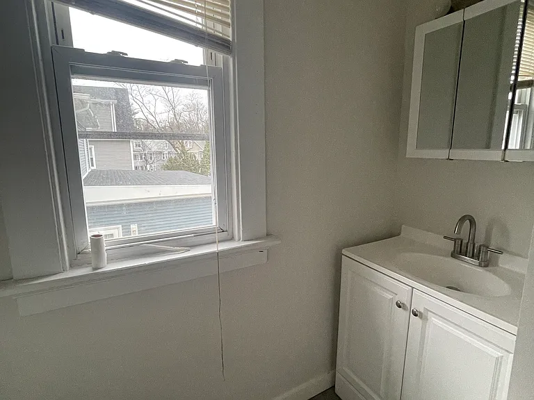 21 Whittlesey Ave #2 — Photo 11