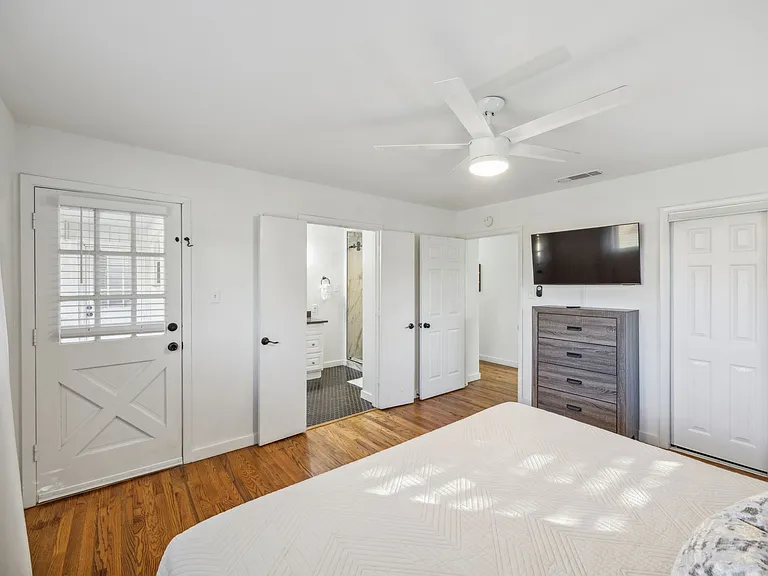 1729 14th Pl — Photo 19