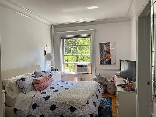 Rented by Douglas Elliman | media 12