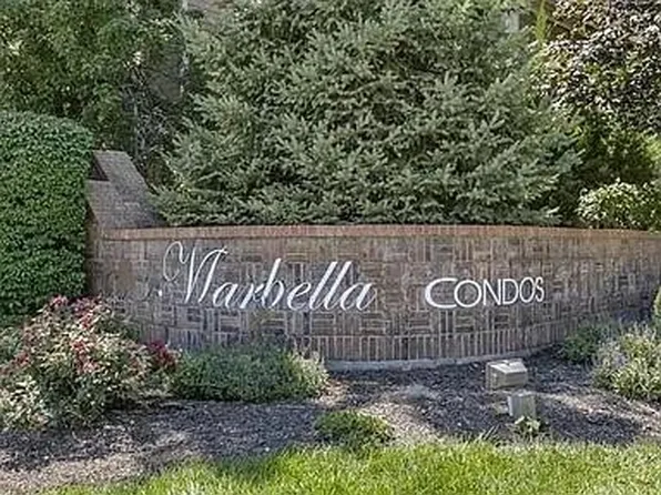 11118 Nieman Rd APT 101, Overland Park, KS 66210