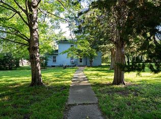 1131 W 7th St, Ottawa, KS 66067