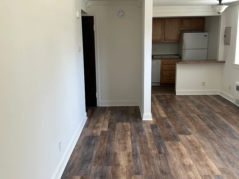 96 Concord Dr #2 — Photo 4