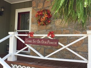 4811 Oak Hill Rd, Neodesha, KS 66757