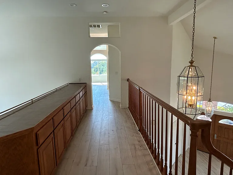 400 Jonathan Ridge Dr — Photo 30