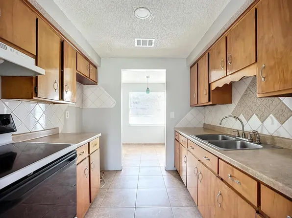 2584 Spring Lake Road, Jacksonville, FL 32210