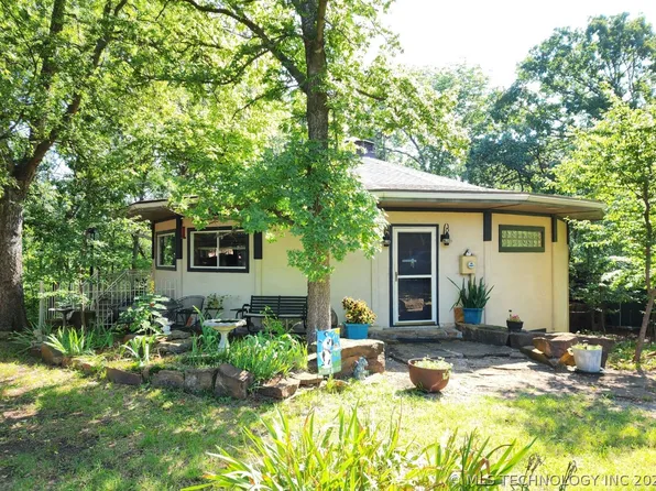 851 S Cimarron St, Catoosa, OK 74015