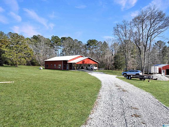 3rd image of 300 County Road 303