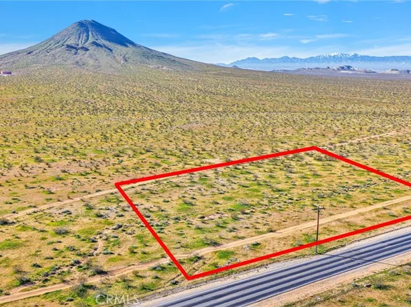 1 Johnson Rd, Apple Valley, CA 92307