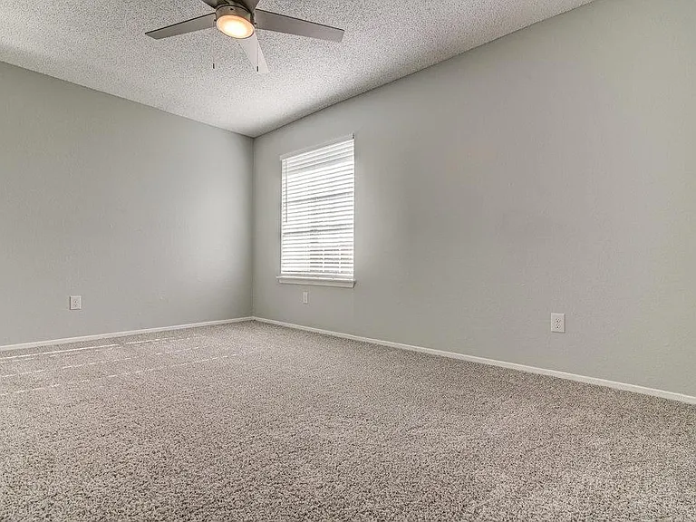 8200 W Gate Blvd #A — Photo 15
